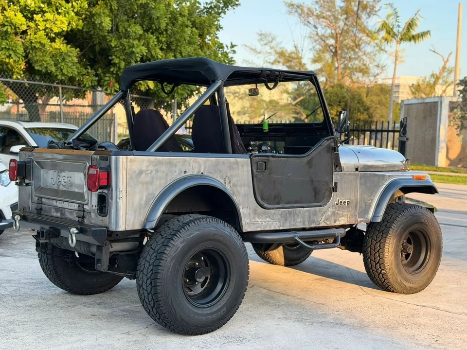 1985 Jeep CJ7 - Image 5 of 31