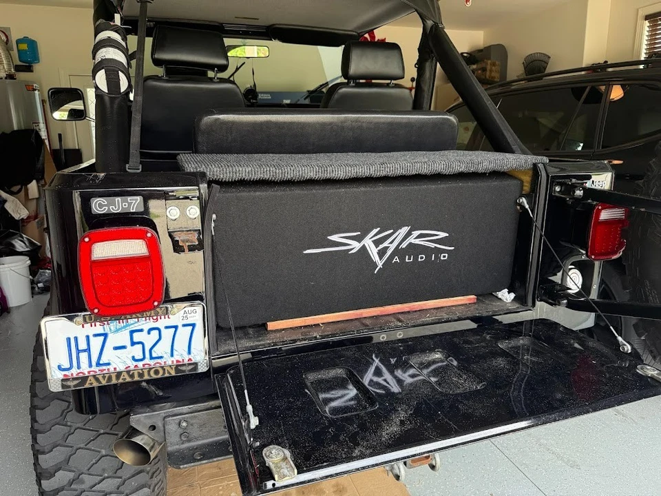 1985 Jeep CJ7 - Image 5 of 21