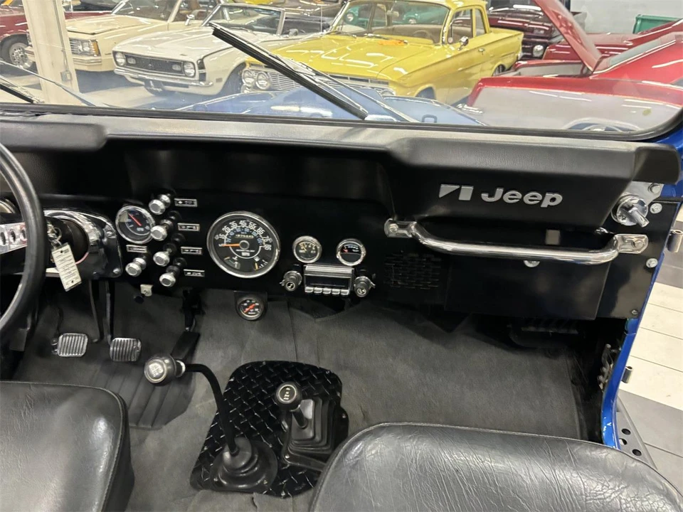 1985 Jeep CJ7 - Image 7 of 15