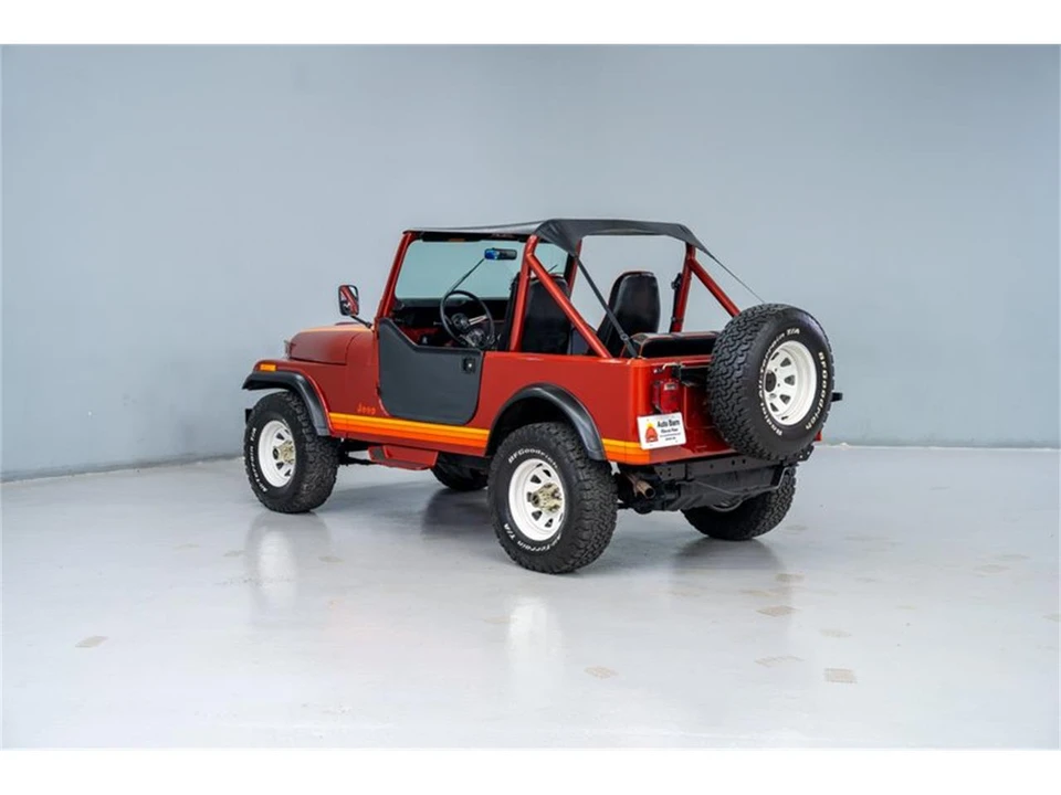 1985 Jeep CJ7 - Image 3 of 31
