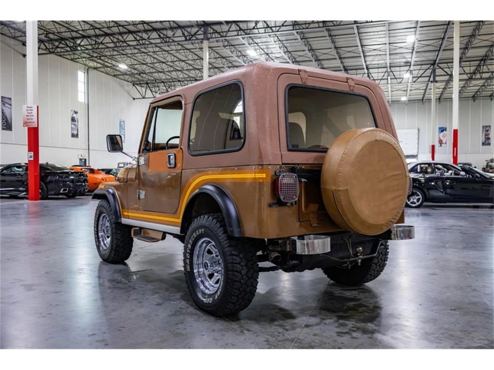 1985 Jeep CJ7 - Image 5 of 31