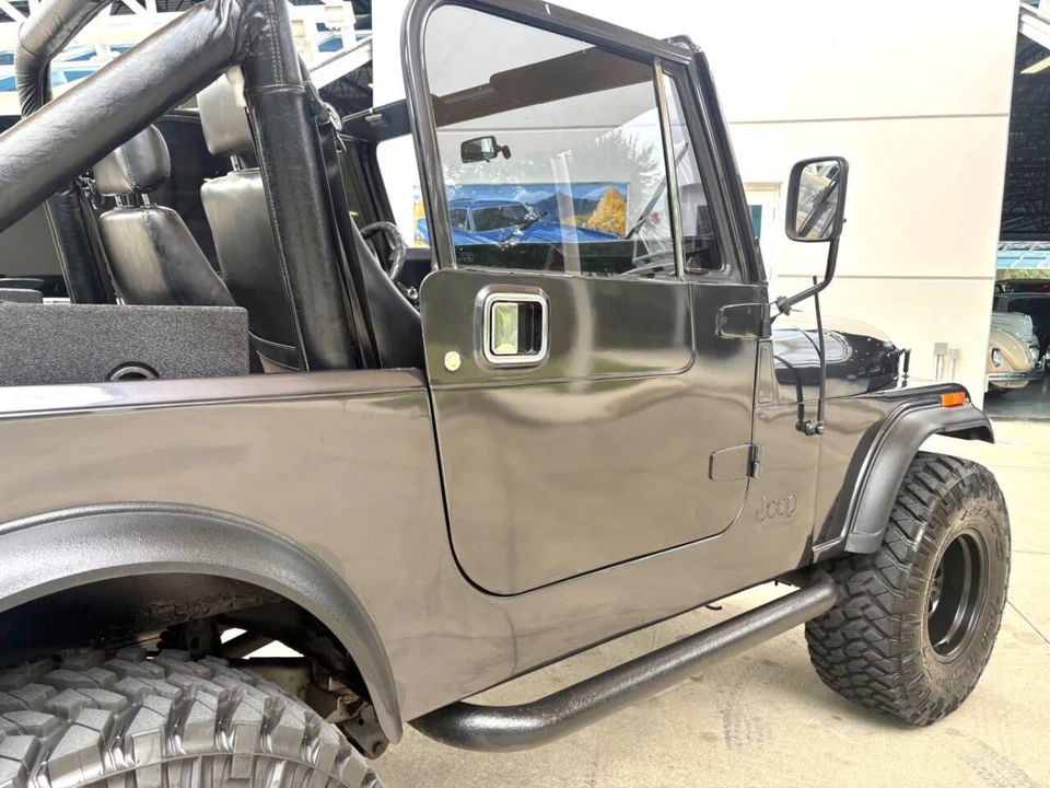 1985 Jeep CJ7 - Image 17 of 31