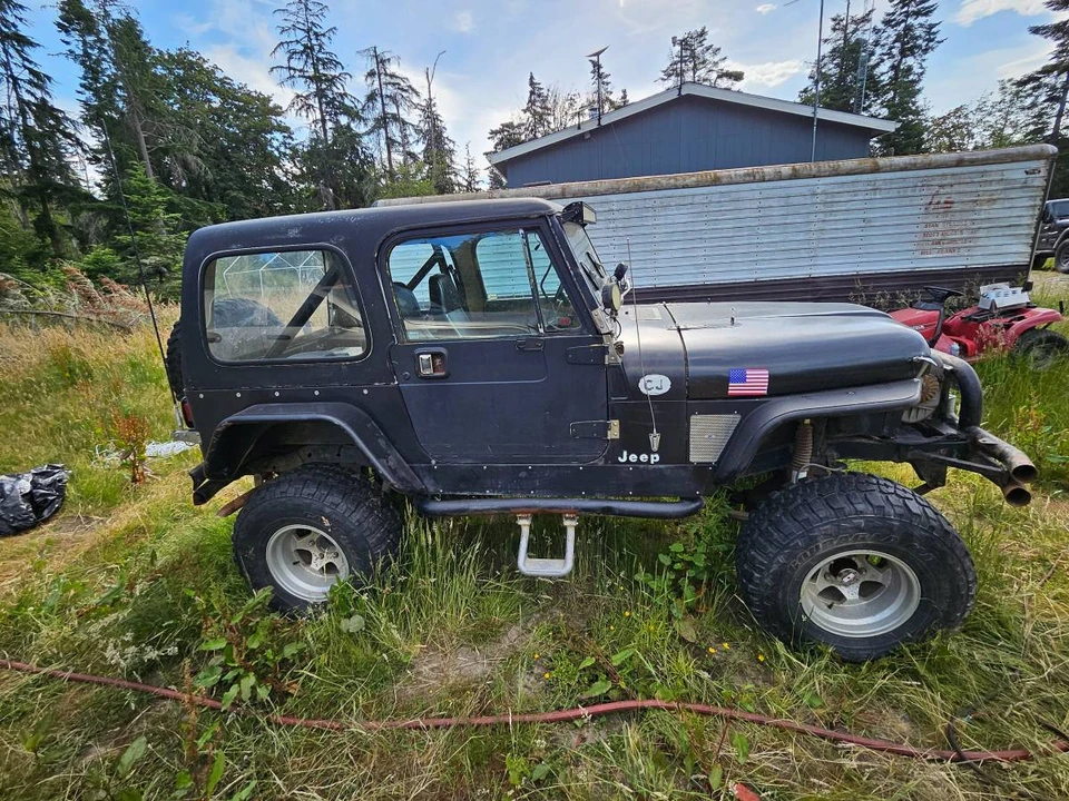 1985 Jeep CJ7 - Image 2 of 18