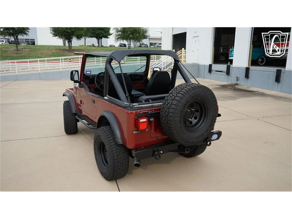 1985 Jeep CJ7 - Image 8 of 31