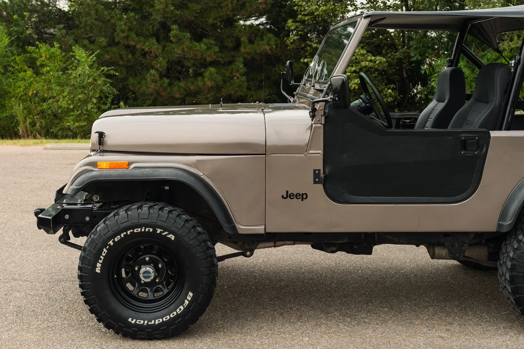 1985 Jeep CJ7 - Image 7 of 31