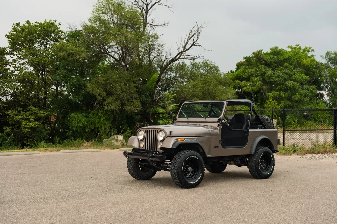1985 Jeep CJ7 - Image 4 of 31