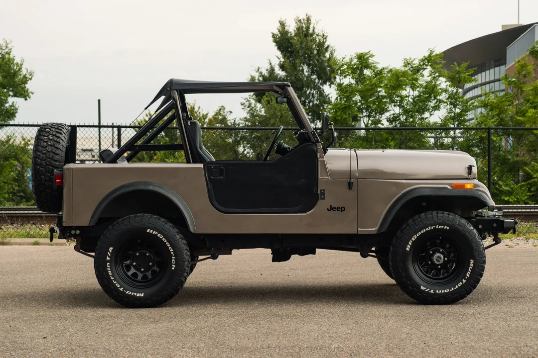 1985 Jeep CJ7 - Image 13 of 31