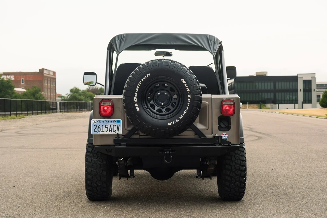 1985 Jeep CJ7 - Image 10 of 31
