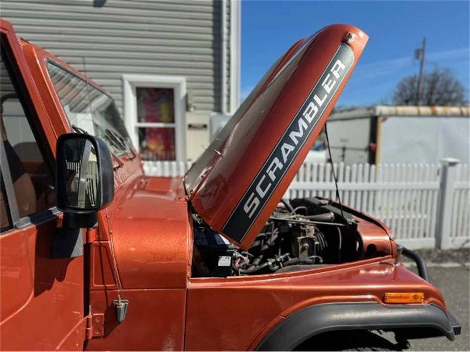 1985 Jeep CJ8 Scrambler - Image 10 of 16