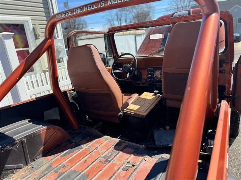 1985 Jeep CJ8 Scrambler - Image 7 of 16