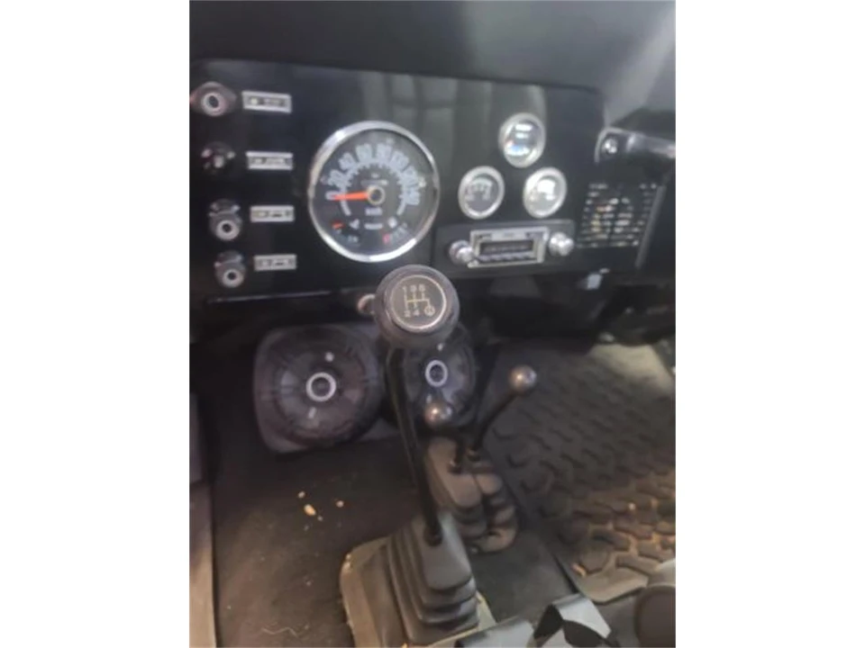1985 Jeep CJ8 Scrambler - Image 15 of 24