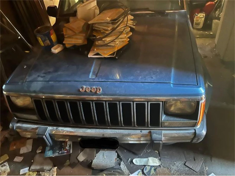 1985 Jeep XJ Cherokee - Image 2 of 6