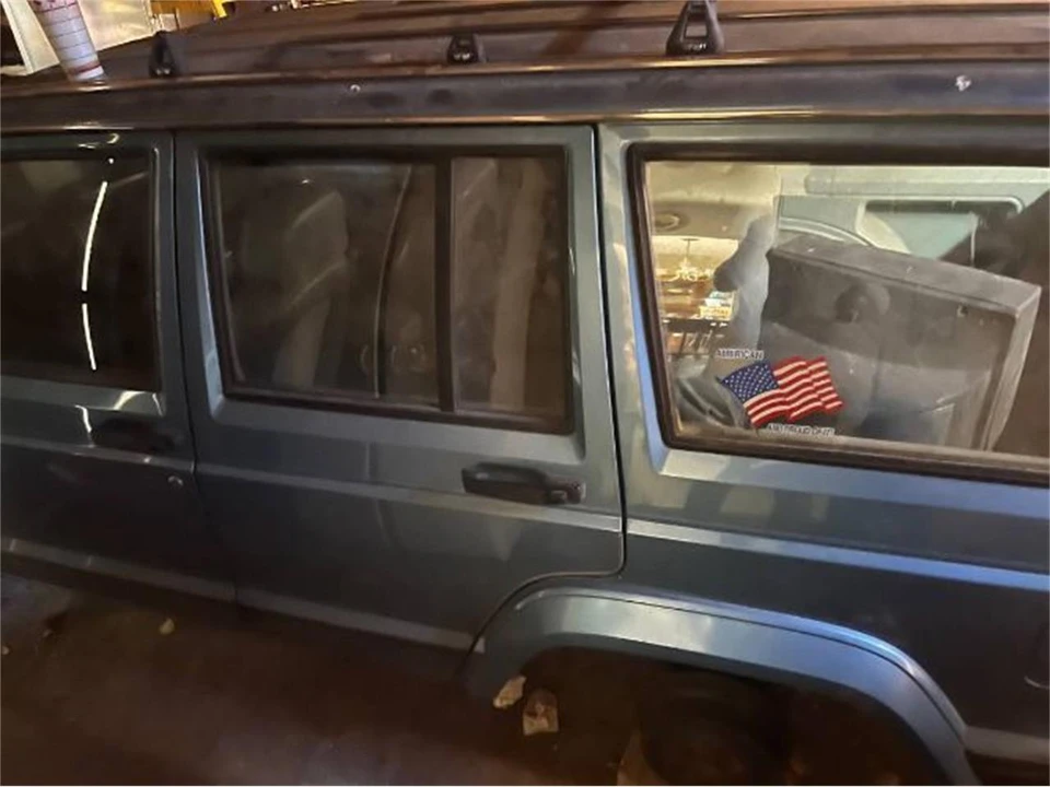 1985 Jeep XJ Cherokee - Image 5 of 6