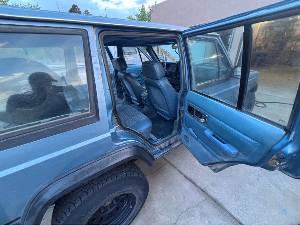 1985 Jeep XJ Cherokee - Image 11 of 15