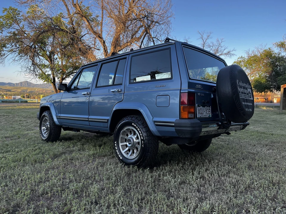 1985 Jeep XJ Cherokee - Image 9 of 31