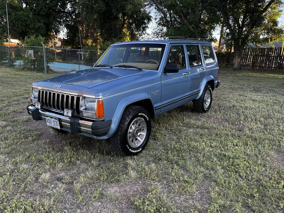 1985 Jeep XJ Cherokee - Image 2 of 31
