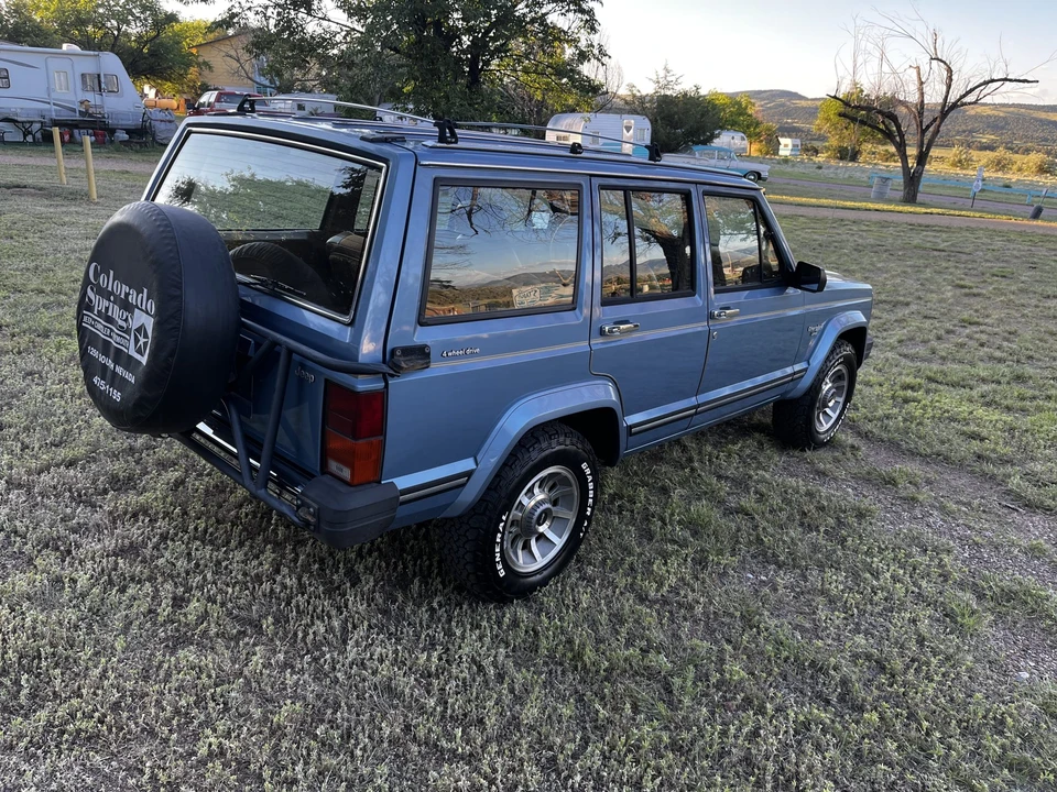1985 Jeep XJ Cherokee - Image 15 of 31
