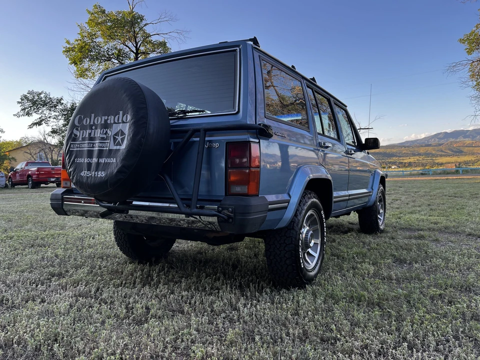 1985 Jeep XJ Cherokee - Image 13 of 31