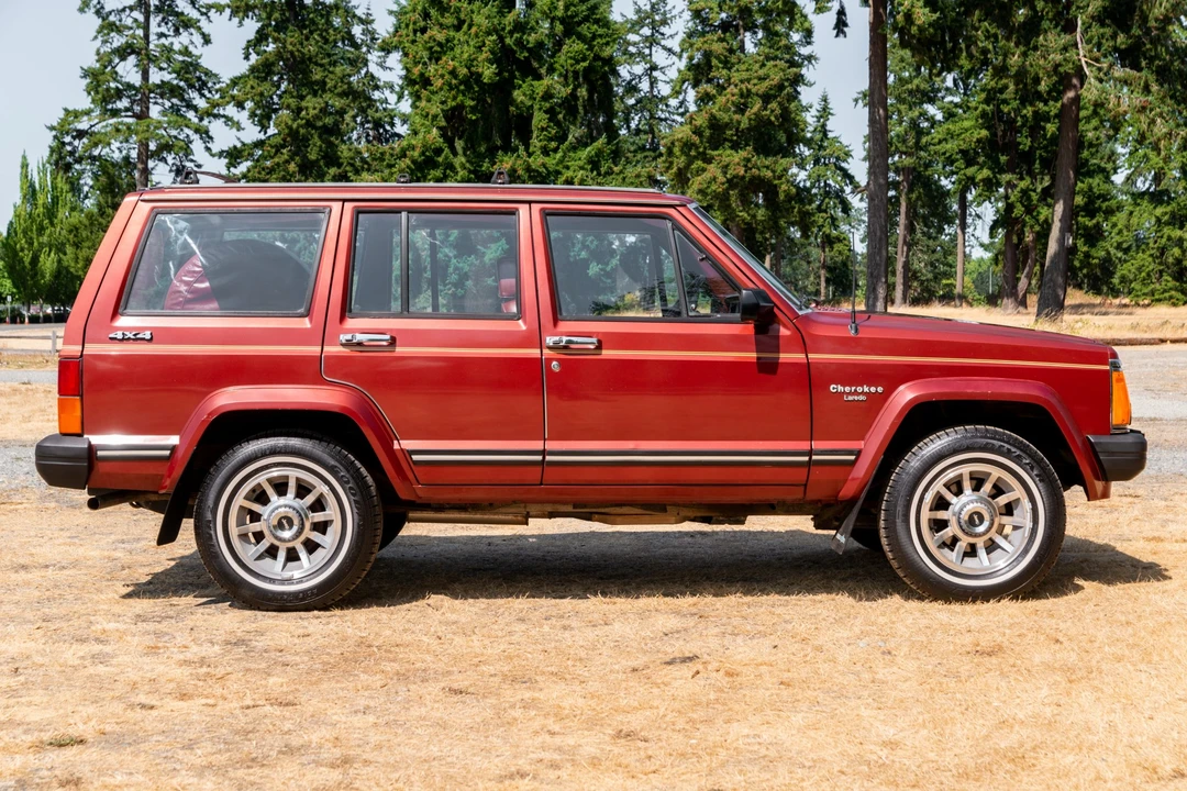 1985 Jeep XJ Cherokee - Image 5 of 31