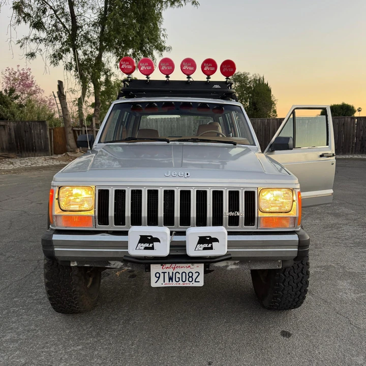 1985 Jeep XJ Cherokee - Image 6 of 31