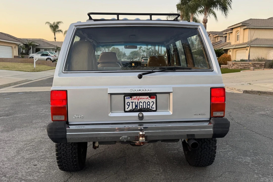1985 Jeep XJ Cherokee - Image 5 of 31