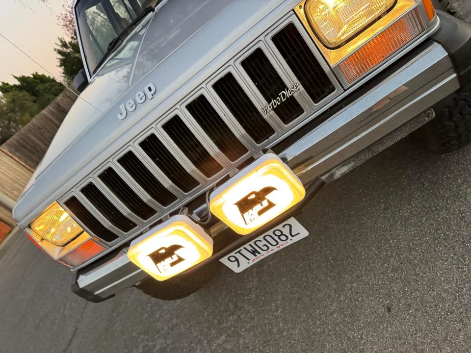 1985 Jeep XJ Cherokee - Image 15 of 31