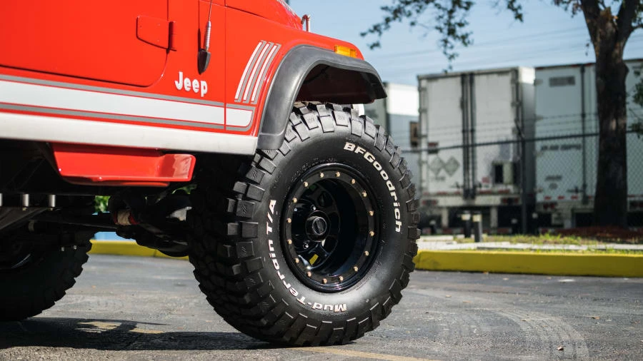 1985 Jeep CJ7 - Image 10 of 12