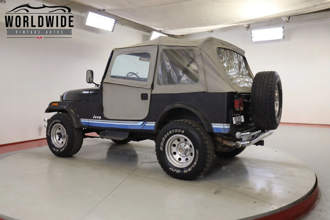 1985 Jeep CJ7 - Image 8 of 12