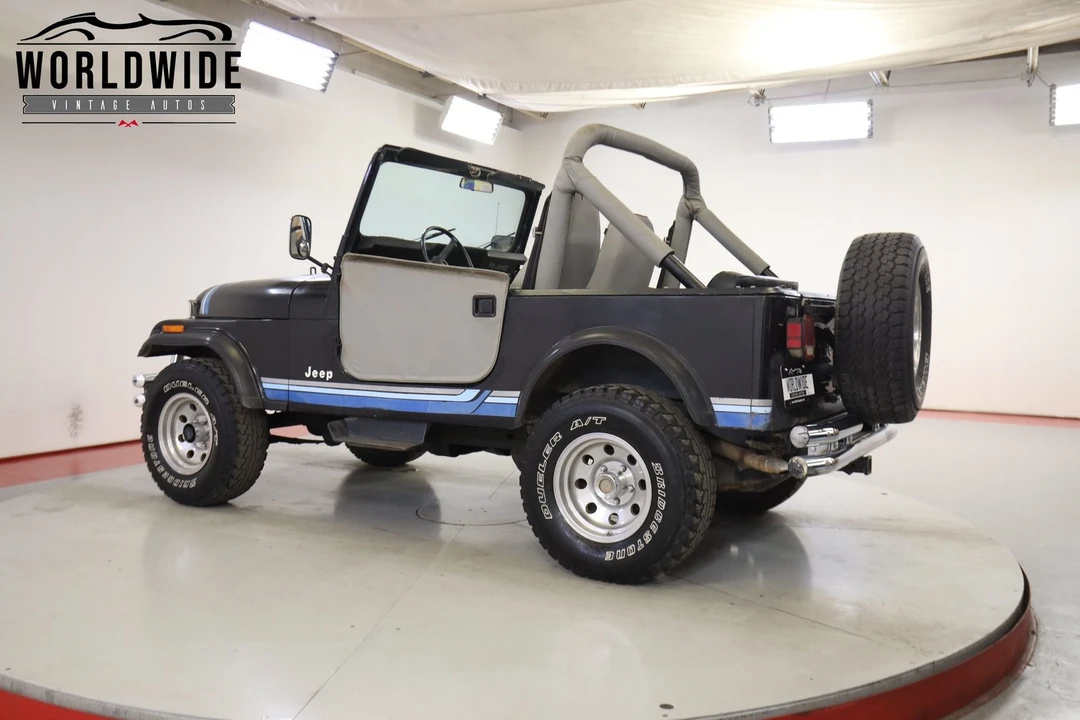 1985 Jeep CJ7 - Image 5 of 12