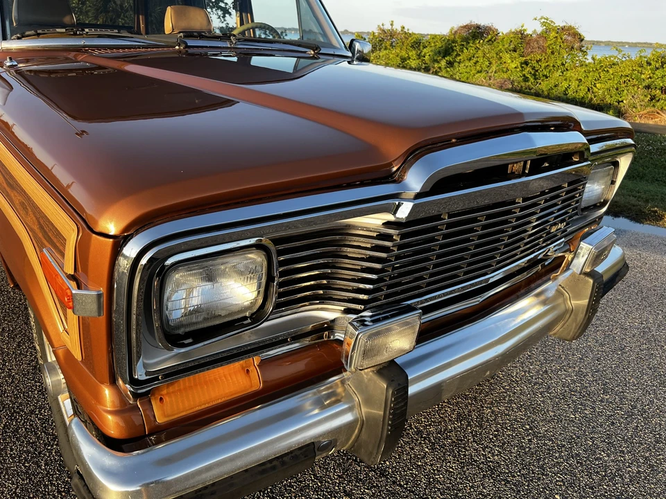 1985 Jeep SJ Grand Wagoneer - Image 29 of 31