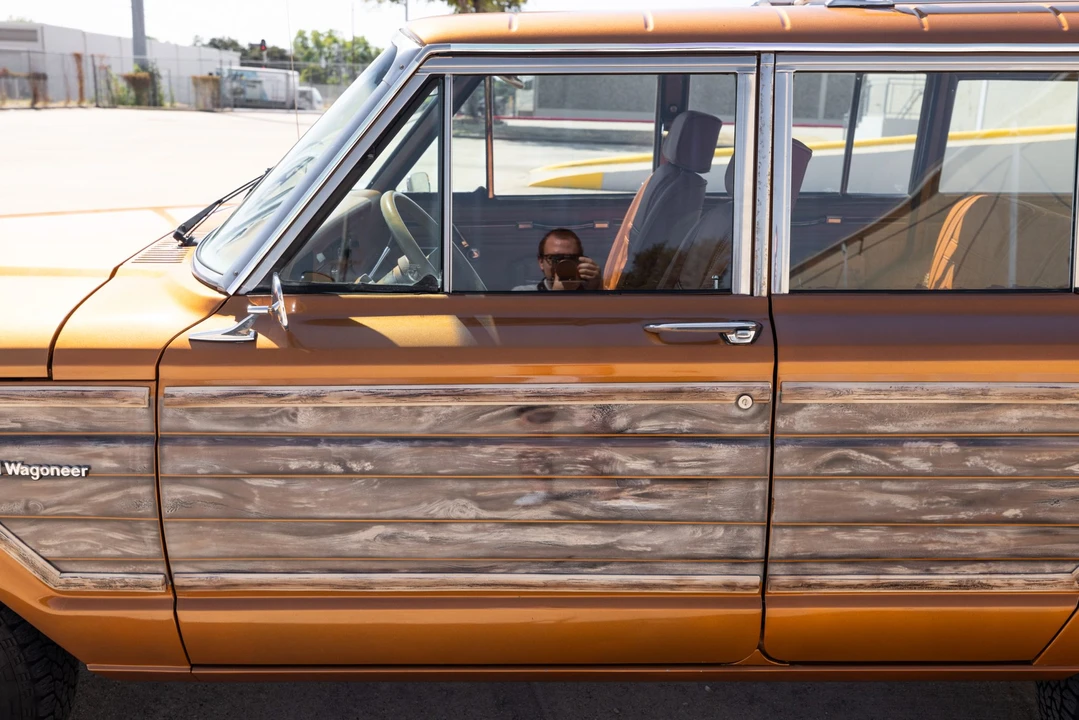 1985 Jeep SJ Grand Wagoneer - Image 30 of 31