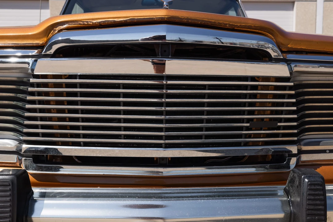 1985 Jeep SJ Grand Wagoneer - Image 18 of 31