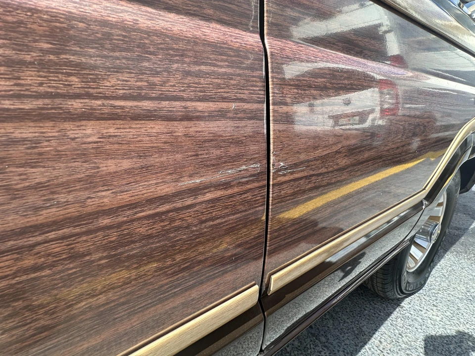 1985 Jeep SJ Grand Wagoneer - Image 24 of 31