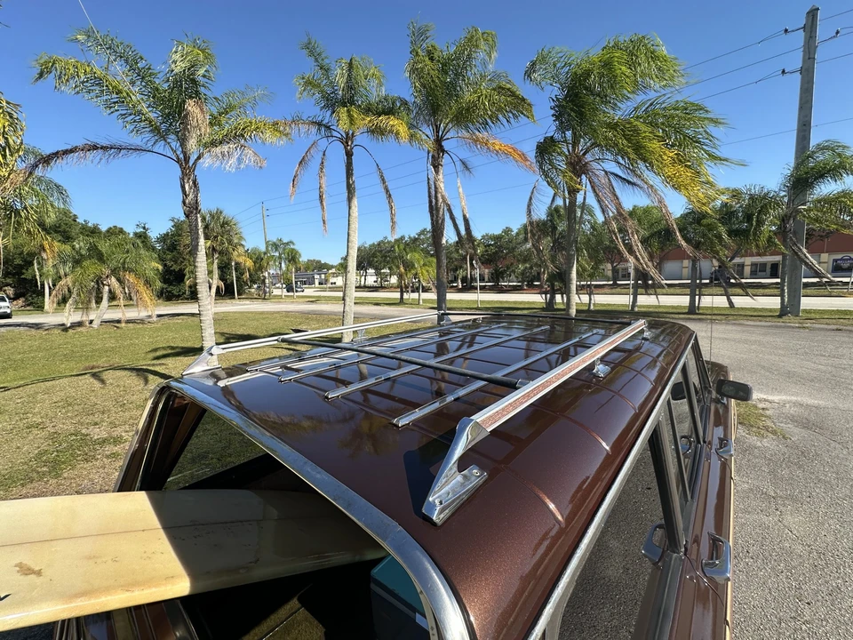 1985 Jeep SJ Grand Wagoneer - Image 29 of 31