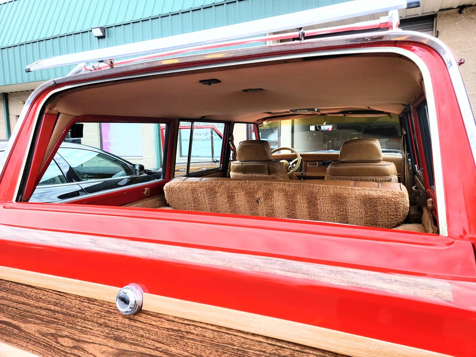 1985 Jeep SJ Grand Wagoneer - Image 26 of 31