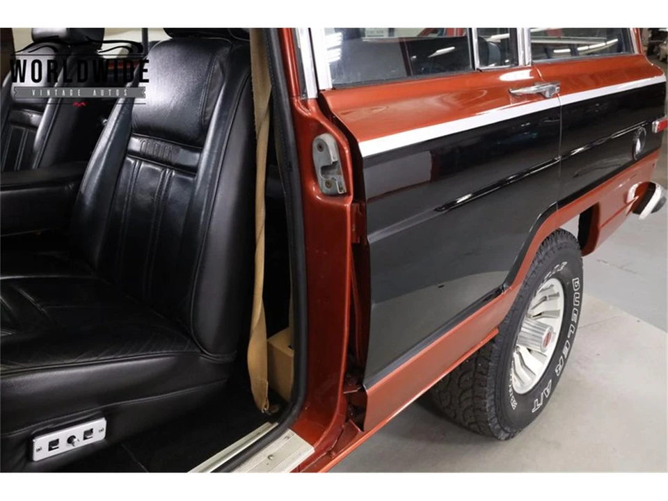 1985 Jeep SJ Grand Wagoneer - Image 27 of 31