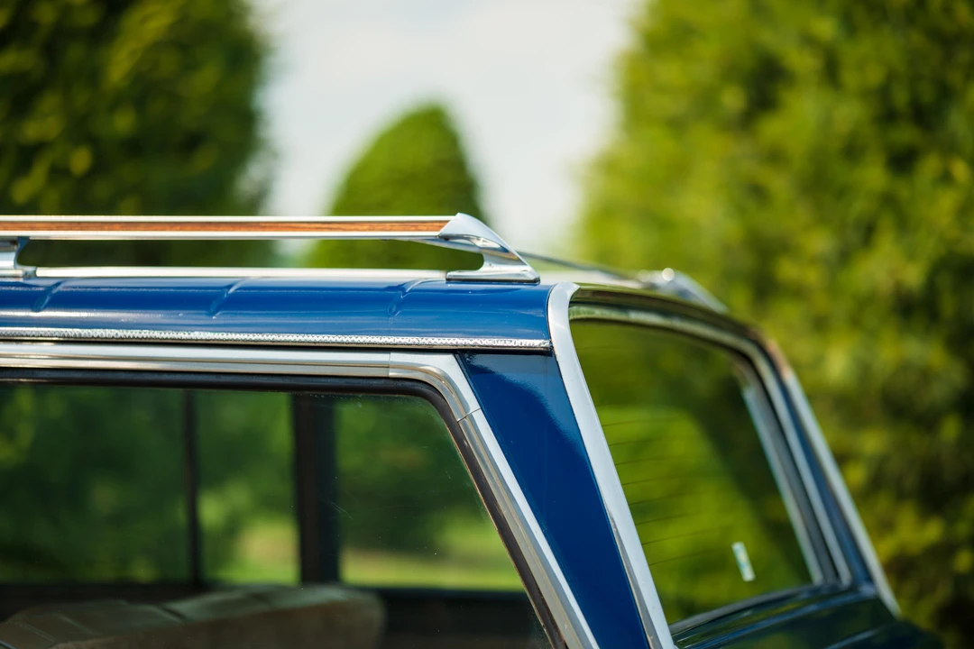 1985 Jeep SJ Grand Wagoneer - Image 21 of 31