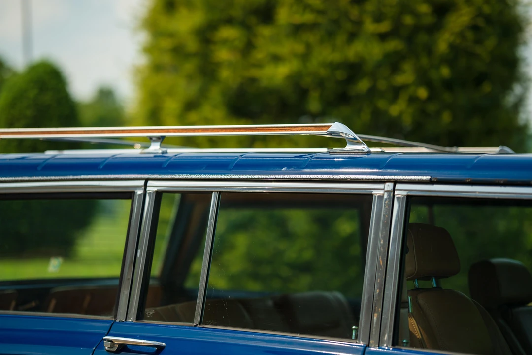 1985 Jeep SJ Grand Wagoneer - Image 31 of 31
