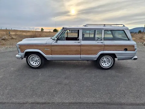 1985 Jeep Grand Wagoneer Sport Utility 4D