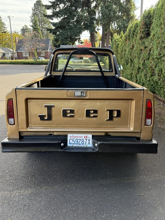 1985 Jeep SJ Gladiator - Image 9 of 31