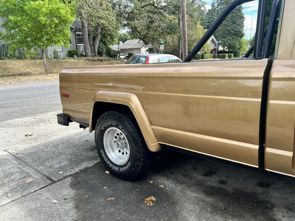 1985 Jeep SJ Gladiator - Image 20 of 31