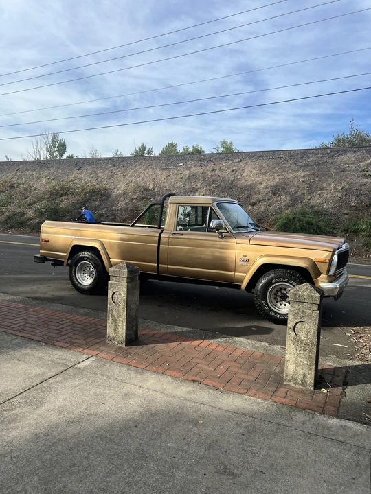 1985 Jeep SJ Gladiator - Image 12 of 31