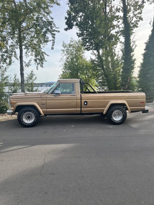 1985 Jeep SJ Gladiator - Image 4 of 31