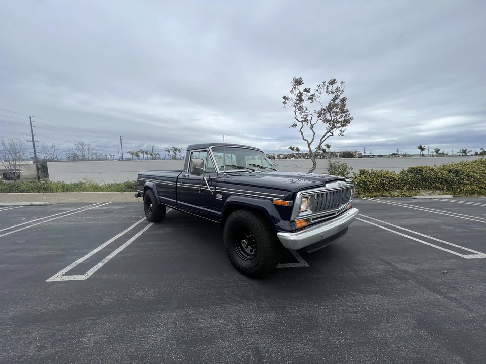 1985 Jeep SJ Gladiator - Image 6 of 31