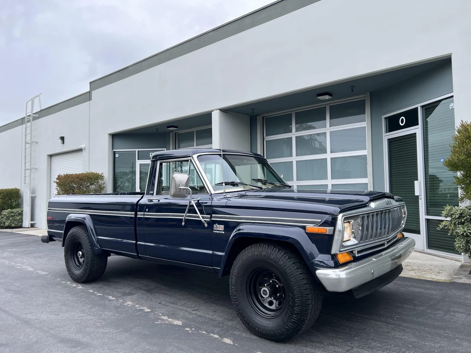 1985 Jeep SJ Gladiator - Image 11 of 31