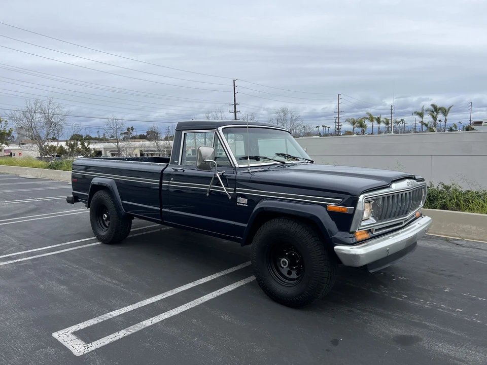 1985 Jeep SJ Gladiator - Image 10 of 31