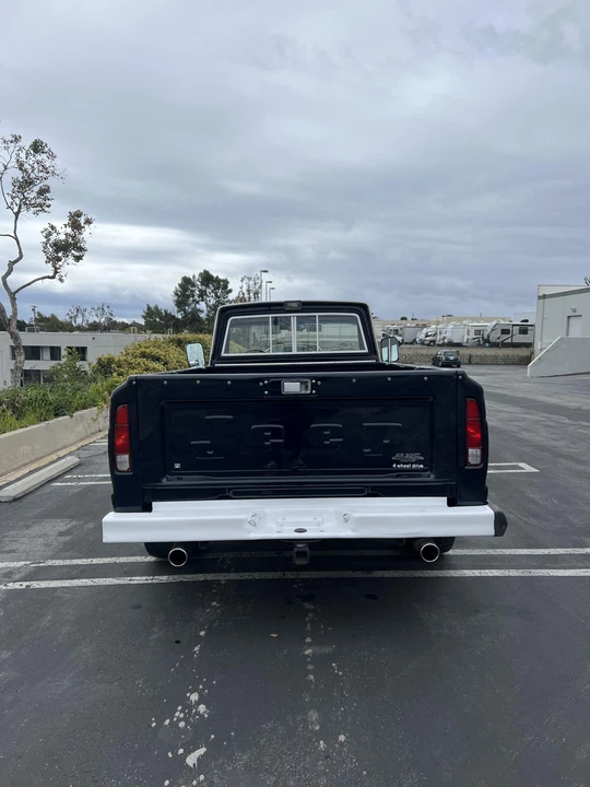 1985 Jeep SJ Gladiator - Image 15 of 31
