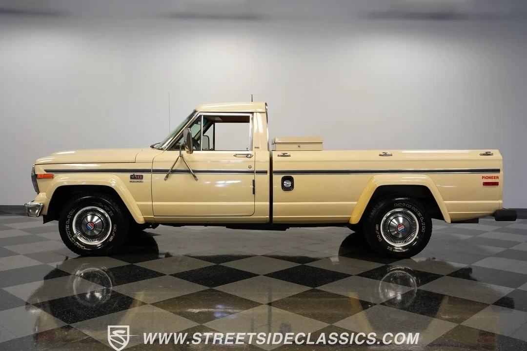 1985 Jeep SJ Gladiator - Image 8 of 12