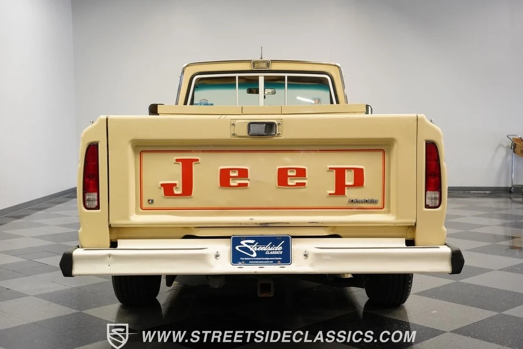 1985 Jeep SJ Gladiator - Image 11 of 12