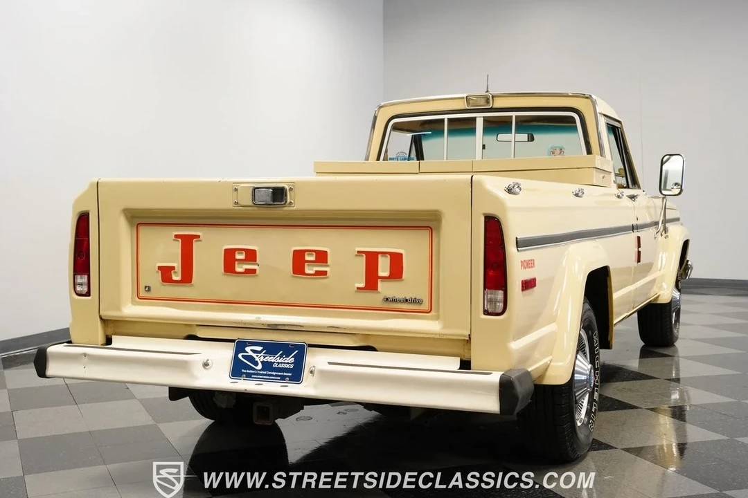 1985 Jeep SJ Gladiator - Image 12 of 12